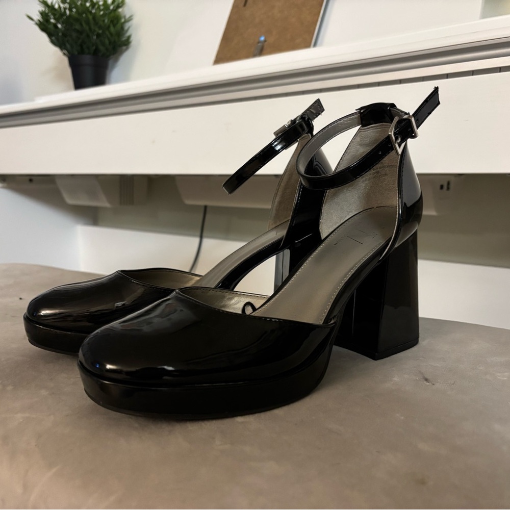 Worthington Black Closed Patent High Heels